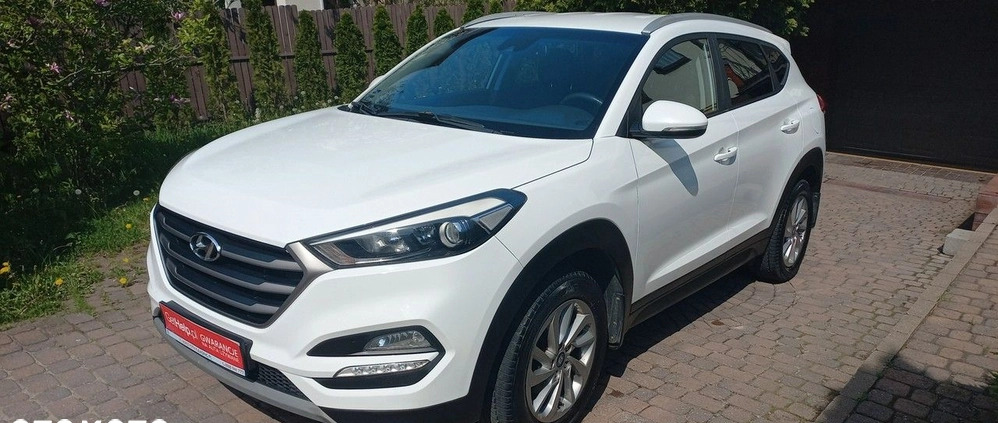 Hyundai Tucson cena 48700 przebieg: 235000, rok produkcji 2016 z Piława Górna małe 781